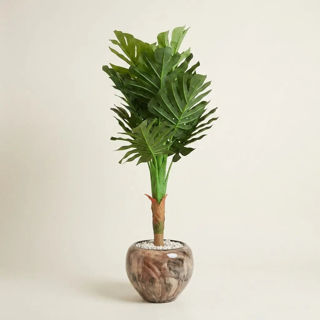 Monstera Artificielle Élevée et Son Pot en Céramique Marbrée darlworod