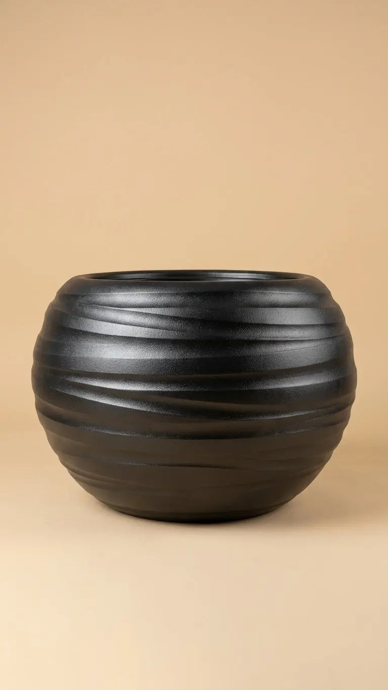 Pot de Fleur Sphérique en Plastique Design Ondulé – Style Vague (Disponible en 3 couleurs)