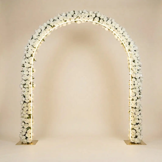 Arche de Mariage Ronde Lumineuse LED & Roses Blanches – Décoration Événementielle